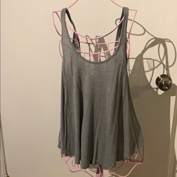 Tank top bundle - Picture 4 of 4